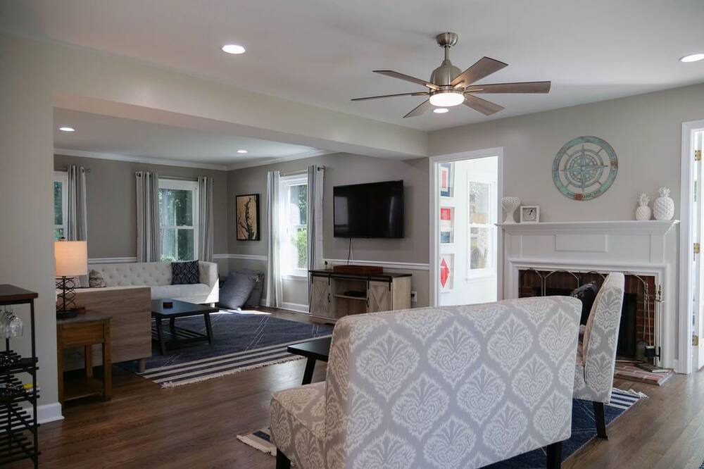 Photo of Bedroom in Easton