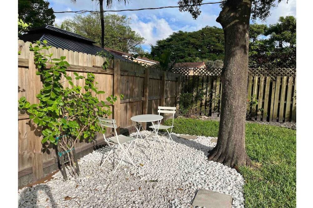 Photo of Outdoor in Royal Poinciana
