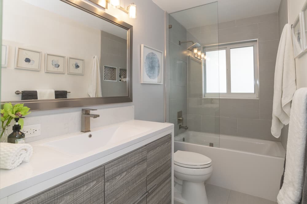 Photo of Bathroom in South Corals