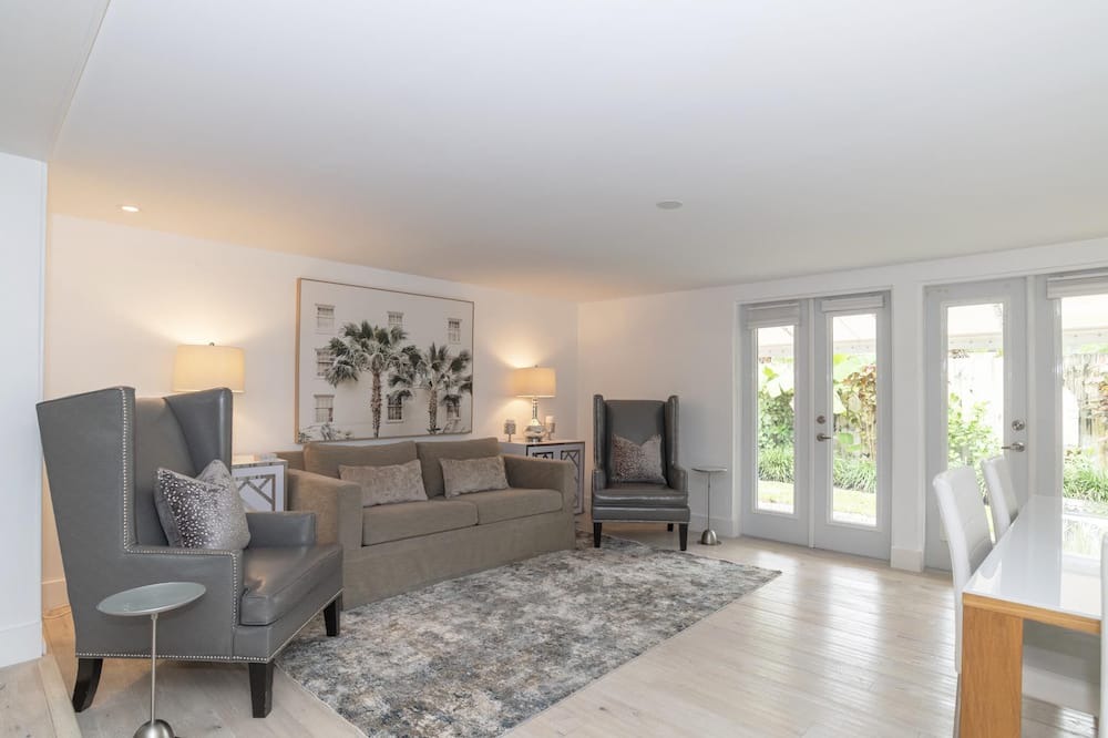 Photo of Livingroom in South Corals