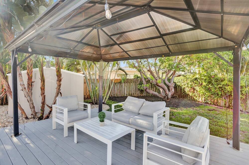 Photo of Patio Balcony in Lighthouse Point