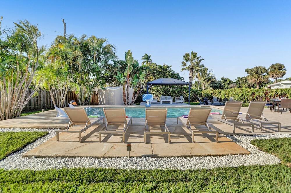 Photo of Outdoor in Lighthouse Point