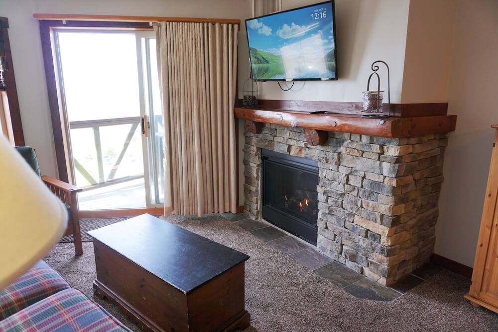 Photo of Livingroom in Edray