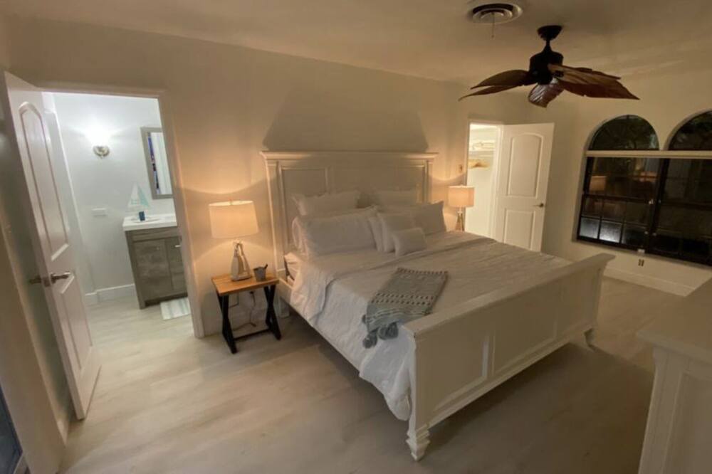 Photo of Bedroom in Boca Raton