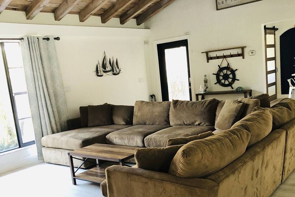Photo of Livingroom in Boca Raton