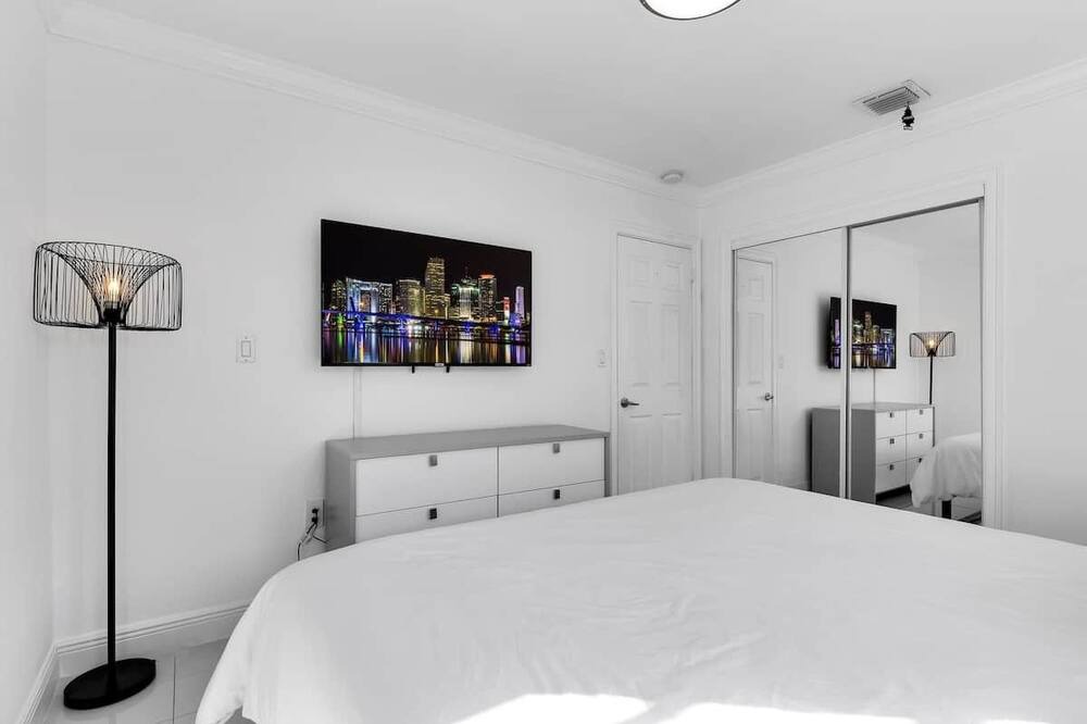 Photo of Bedroom in Driftwood