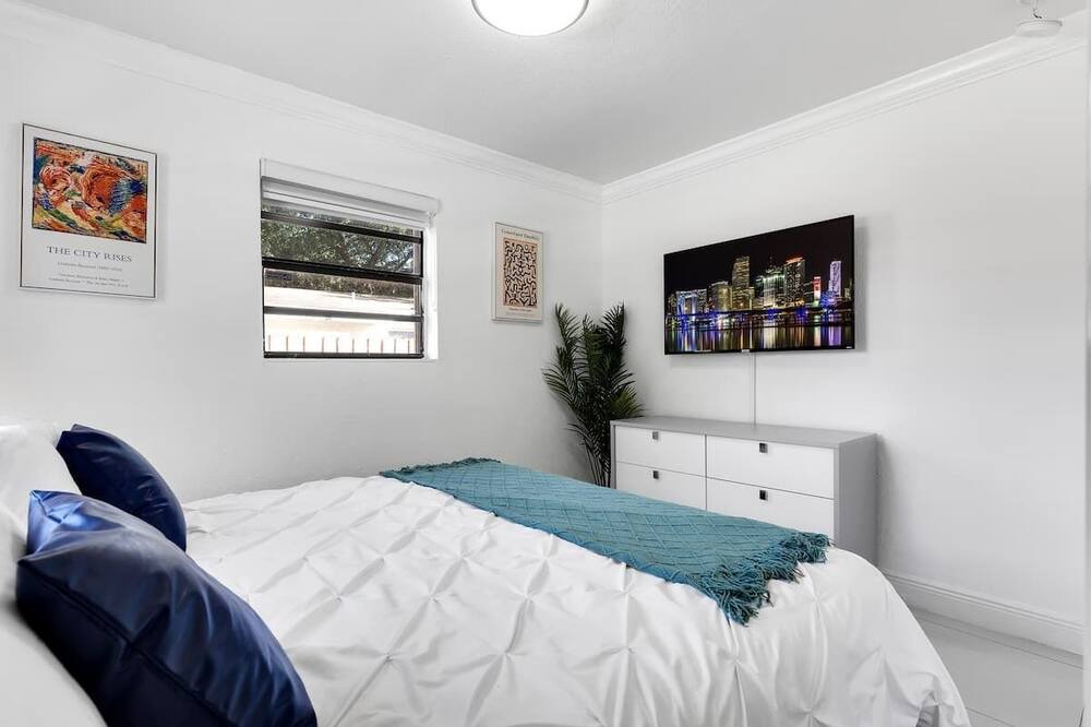Photo of Bedroom in Driftwood
