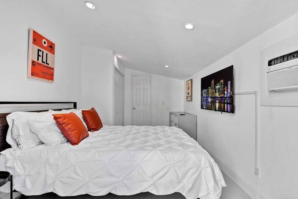 Photo of Bedroom in Driftwood