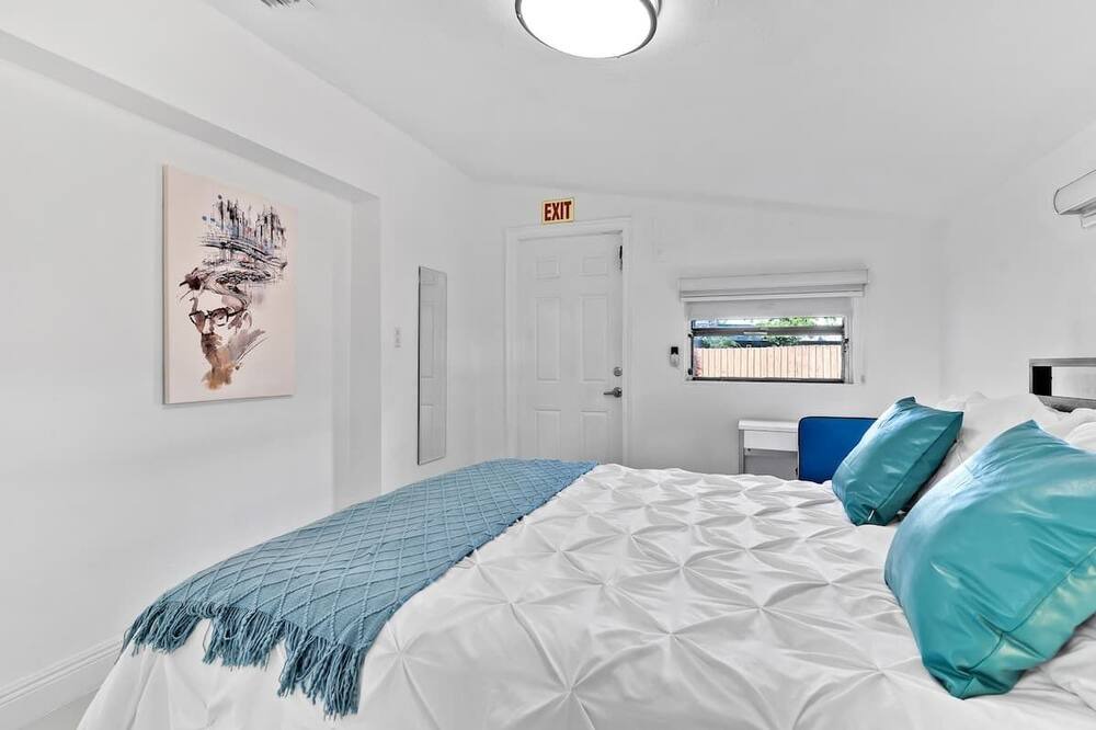 Photo of Bedroom in Driftwood