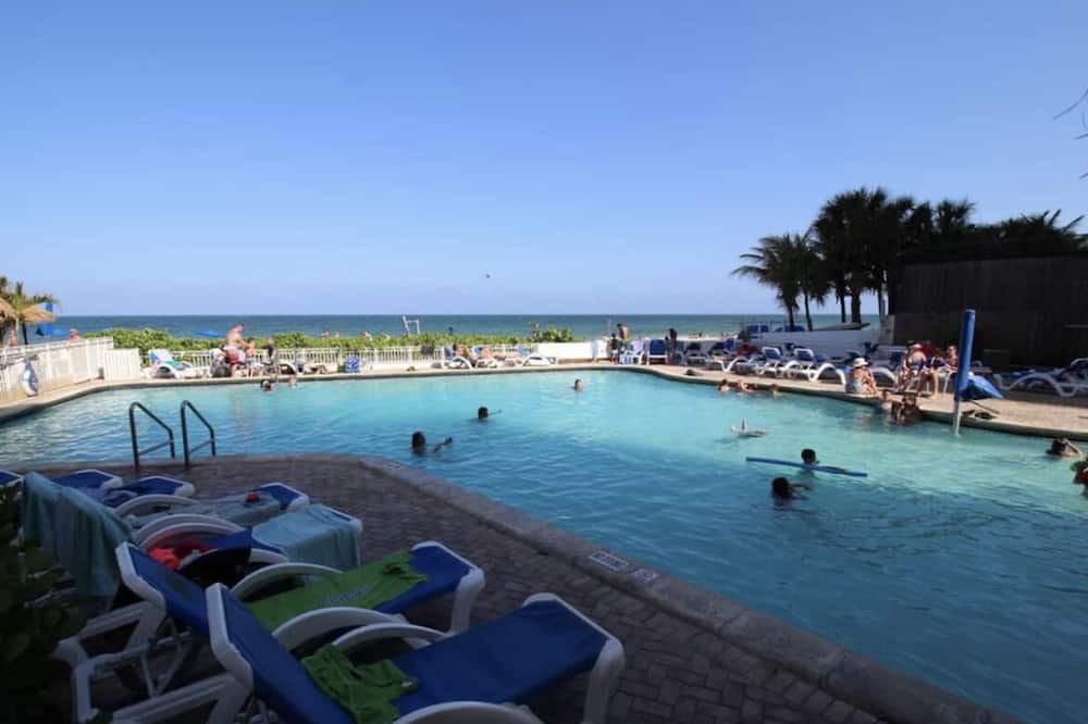 Photo of Outdoor in Bermuda Riviera
