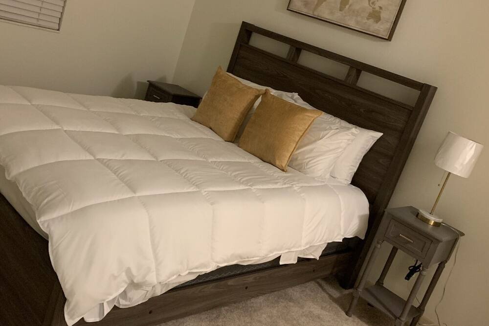 Photo of Bedroom in Pembroke Pines