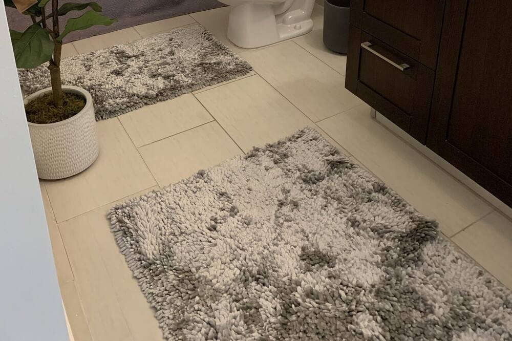 Photo of Bathroom in Pembroke Pines