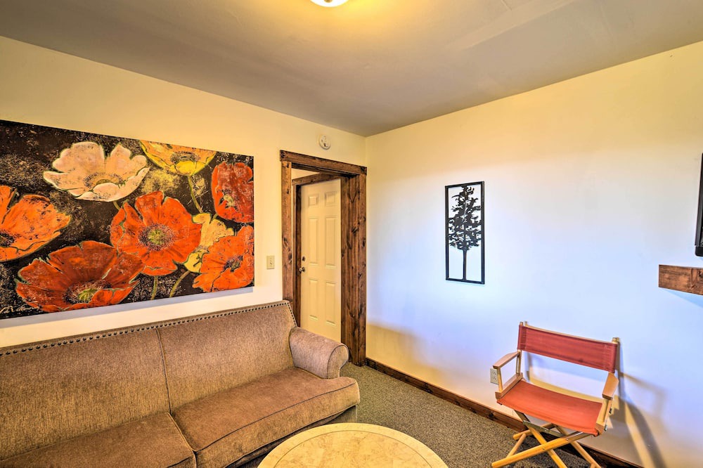 Photo of Bedroom in Edray