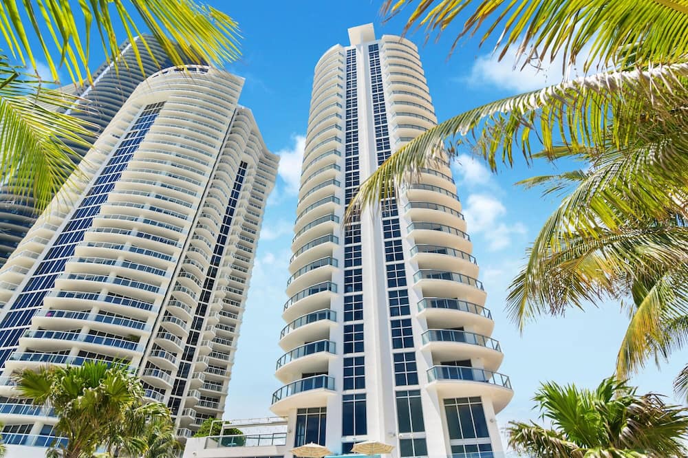 Photo of Outdoor in Sunny Isles Beach