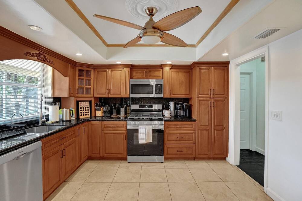 Photo of Kitchen in Pembroke Pines