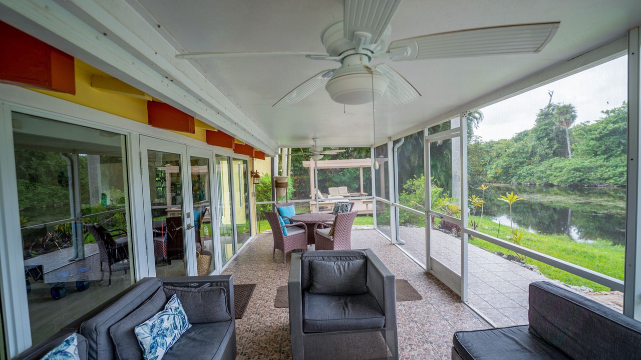 Photo of Patio Balcony in Birch Park Finger Streets