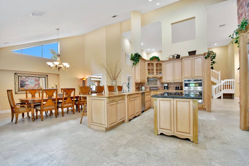 Photo of Kitchen in Southwest Ranches