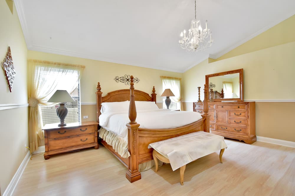 Photo of Bedroom in Southwest Ranches