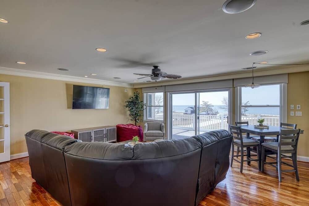 Photo of Livingroom in Fishing Creek