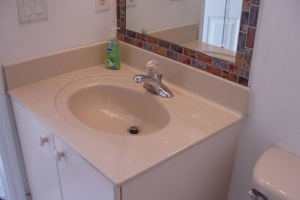 Photo of Bathroom in Miami Lakes