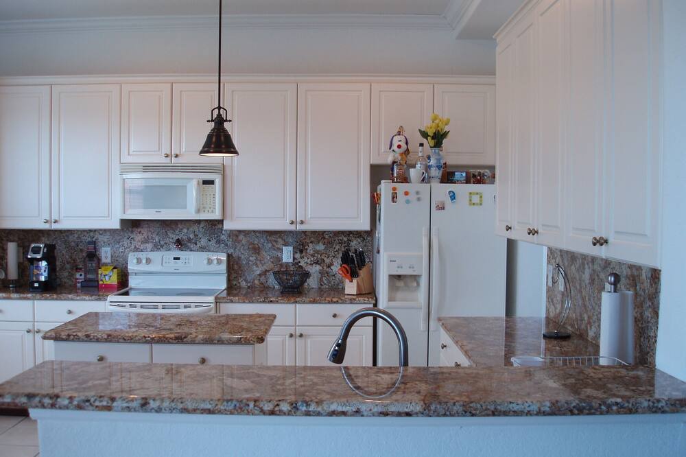 Photo of Kitchen in Miami Lakes