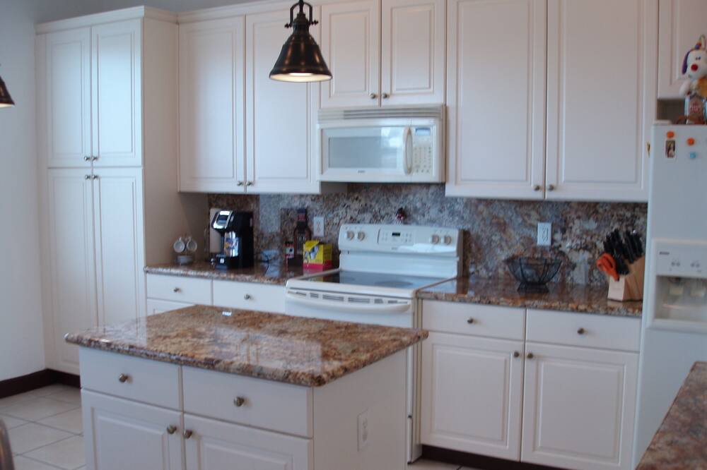 Photo of Kitchen in Miami Lakes