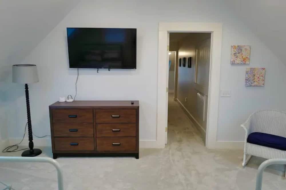 Photo of Bedroom in Sharps