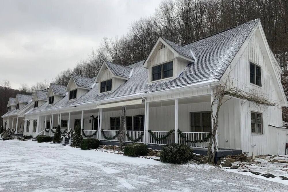Photo of Outdoor in Edray