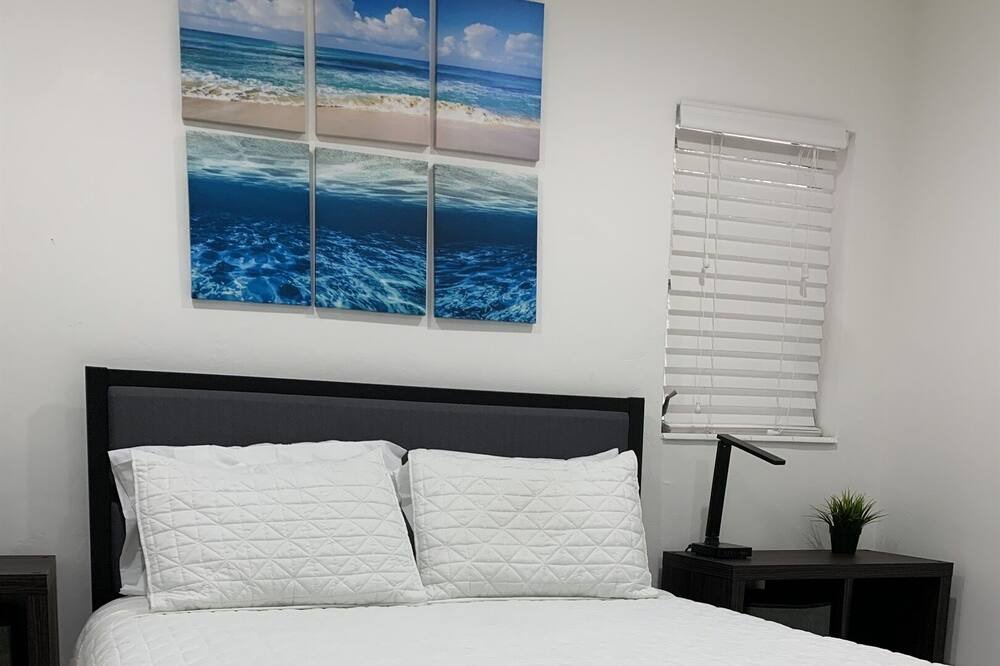 Photo of Others in Coral Ridge Isles