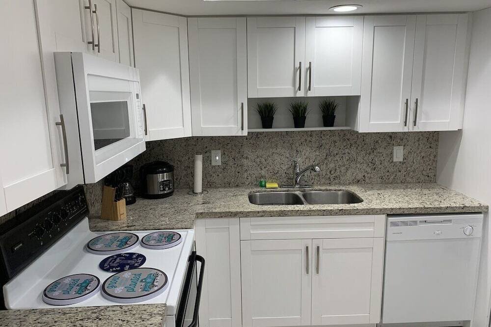 Photo of Kitchen in Coral Ridge Isles