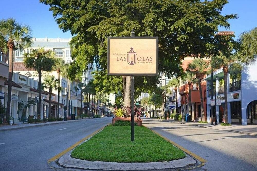 Photo of Others in Coral Ridge Isles