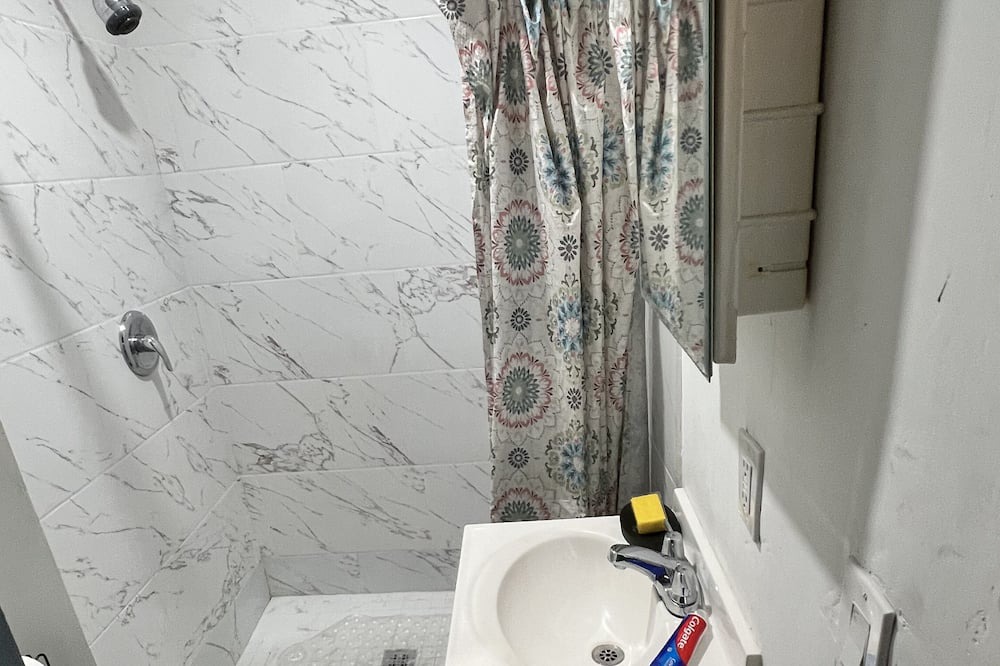 Photo of Bathroom in North Lauderdale