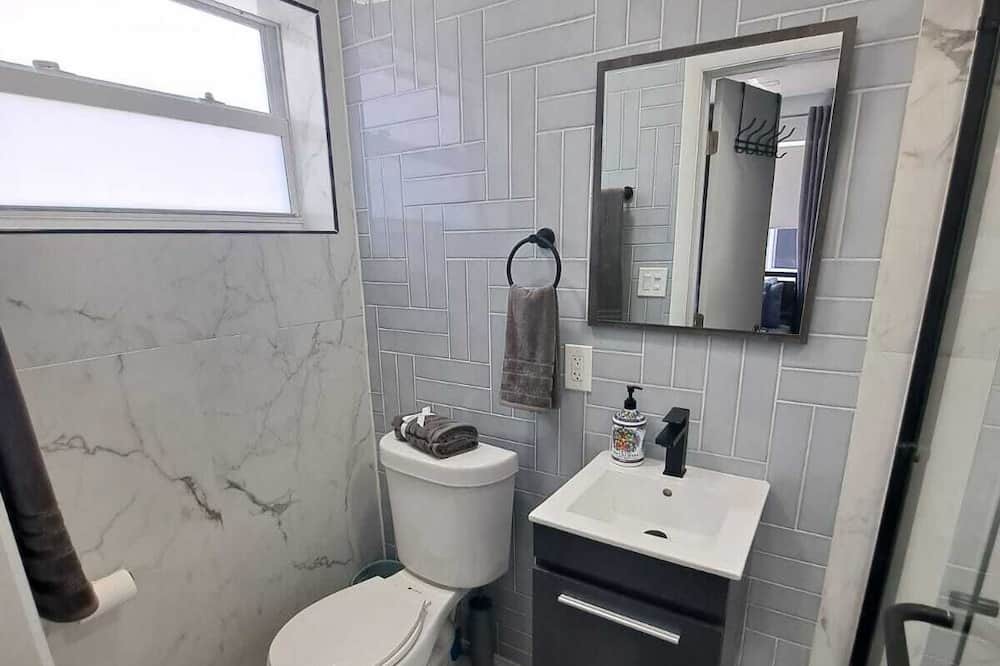 Photo of Bathroom in Little Ranches
