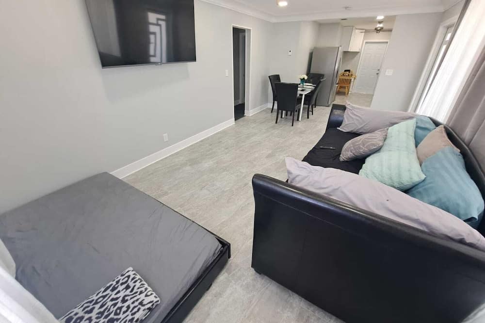 Photo of Livingroom in Little Ranches