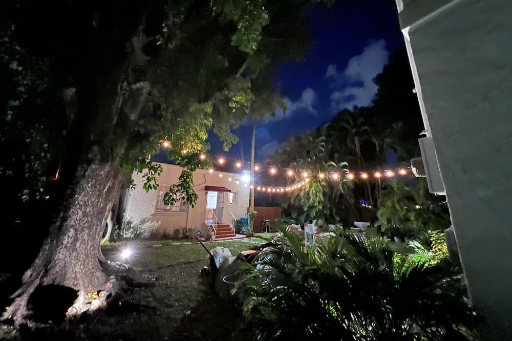 Photo of Others in Biscayne Park