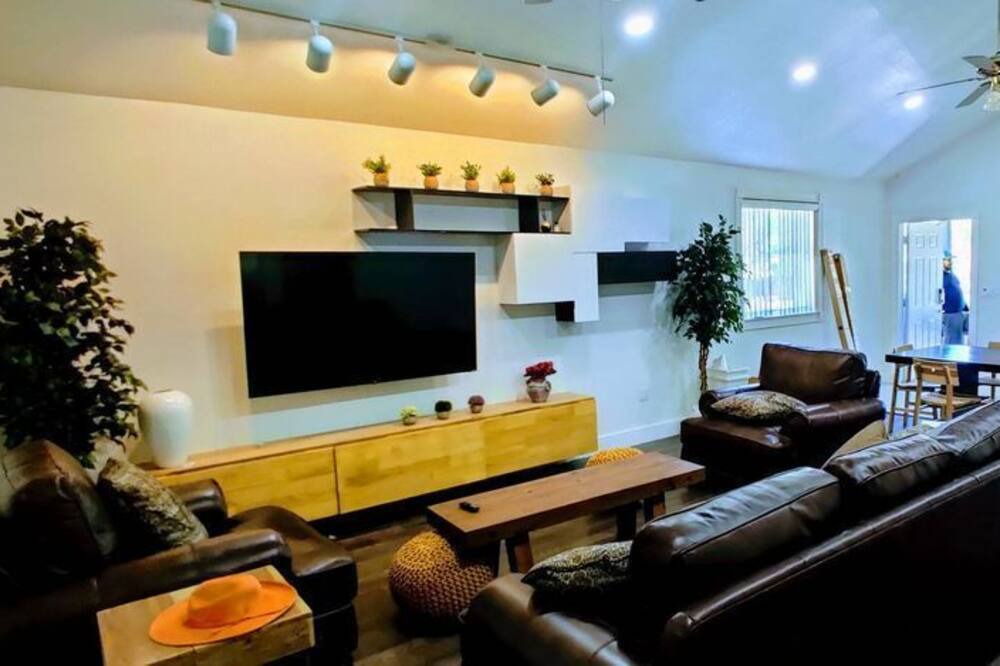 Photo of Livingroom in South Corals