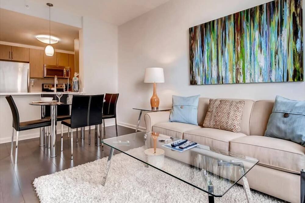 Photo of Bedroom in Hudson Exchange