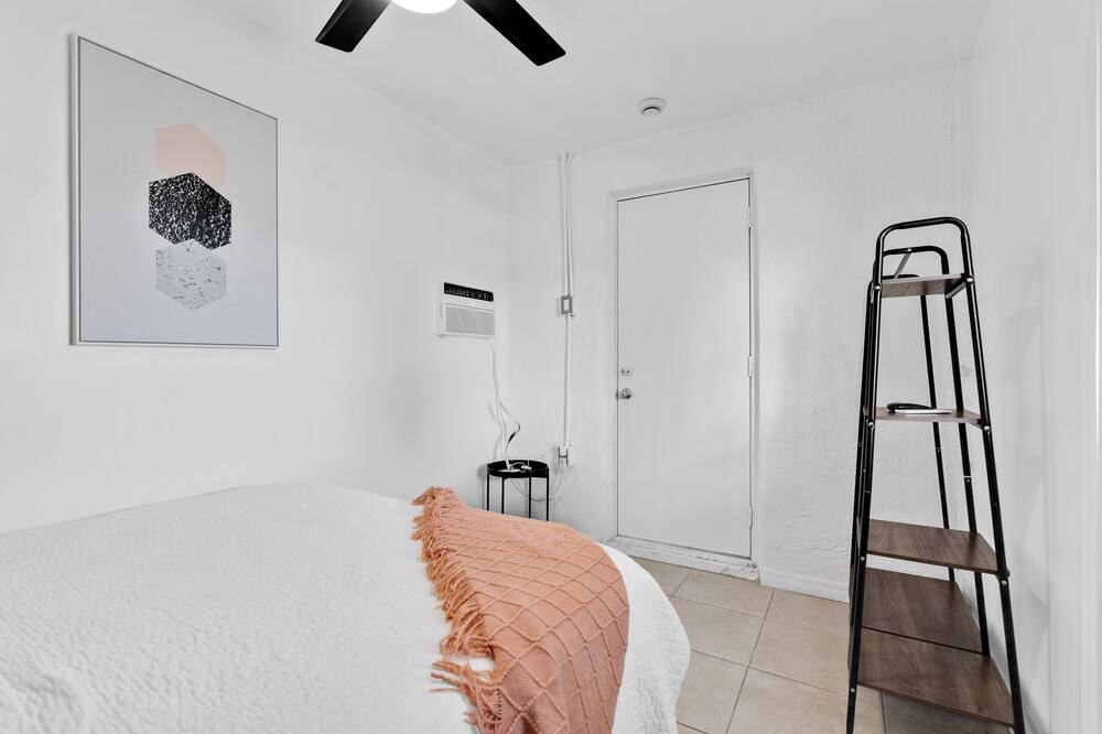 Photo of Bedroom in Driftwood