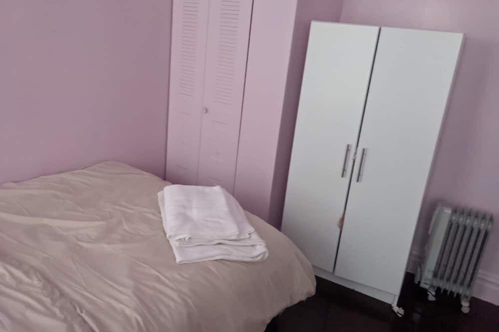 Photo of Bedroom in Greenville