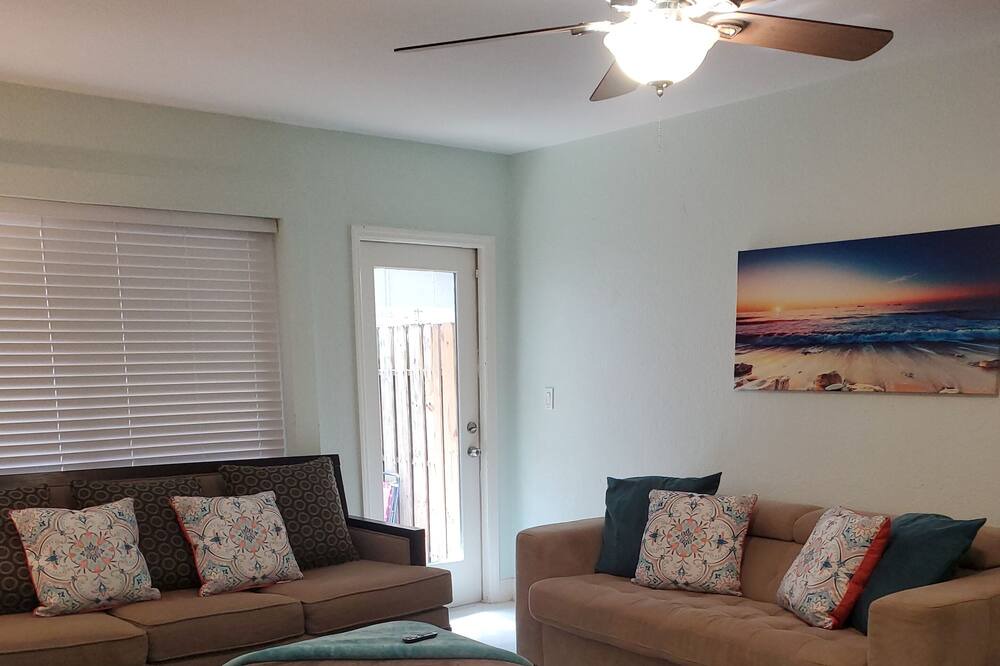 Photo of Livingroom in Poinciana Park