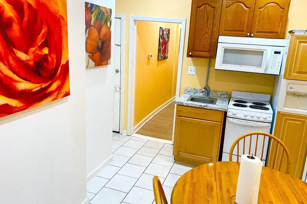 Photo of Kitchen in Downtown Baltimore