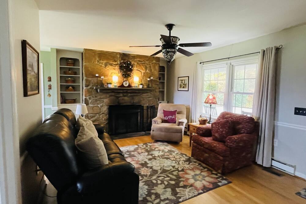Photo of Livingroom in Rochelle