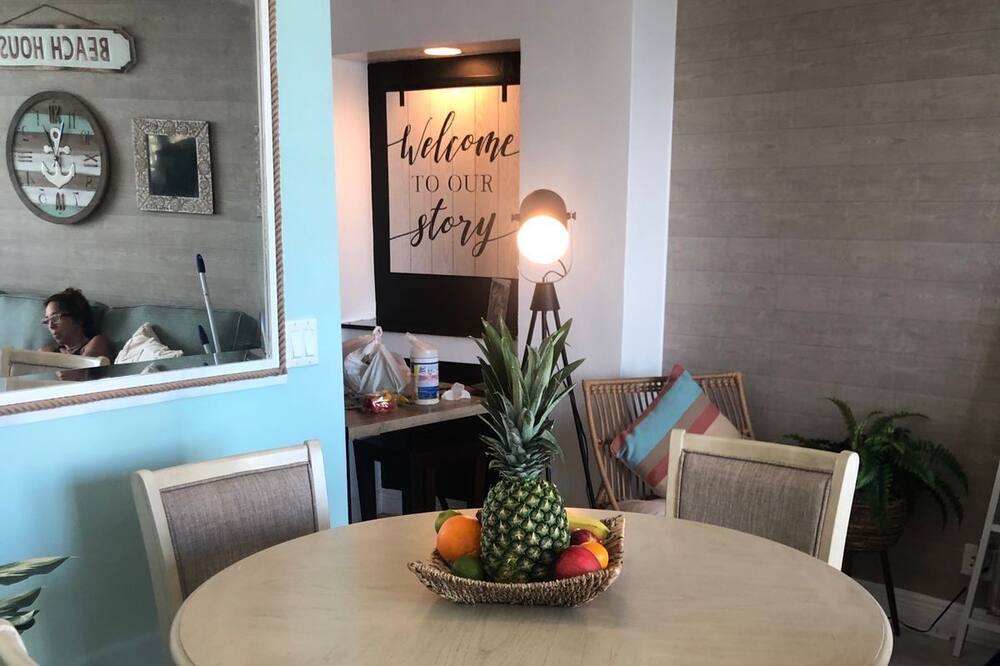 Photo of Kitchen in Birch Park Finger Streets