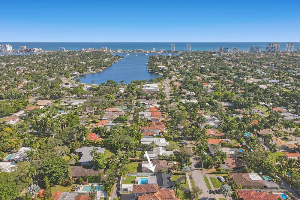 Photo of Outdoor in South Lake