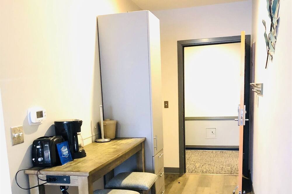 Photo of Bedroom in Edray