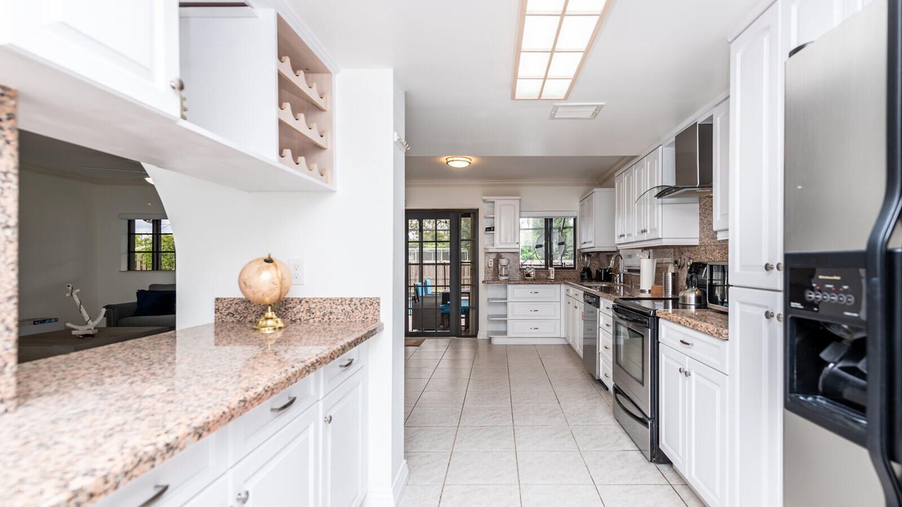 Photo of Kitchen in Hollywood Hills