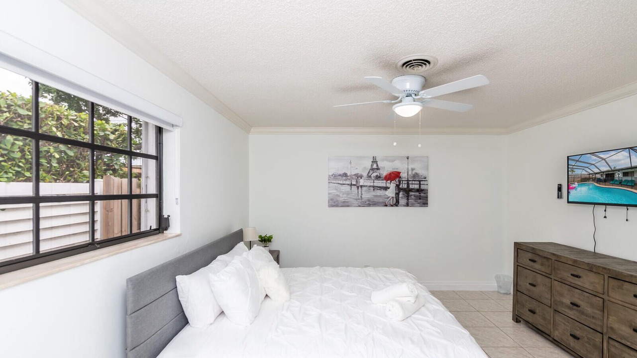 Photo of Bedroom in Hollywood Hills