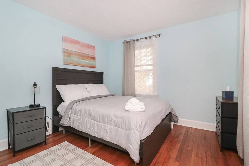 Photo of Bedroom in South Euclid