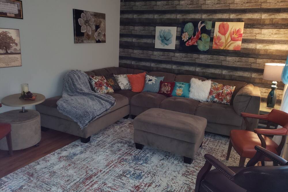 Photo of Livingroom in Snow Hill