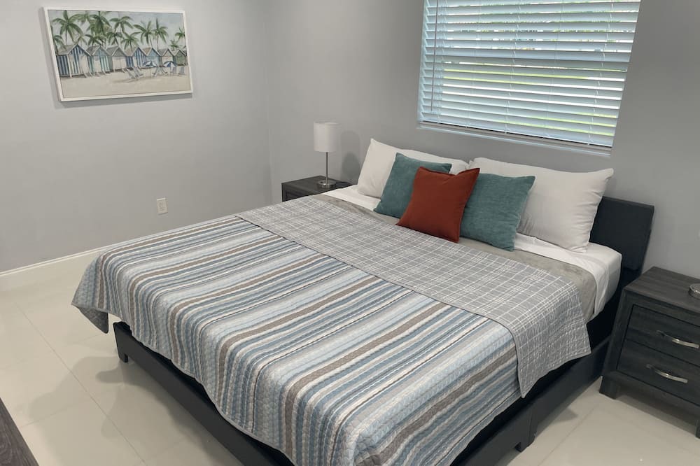 Photo of Bedroom in North Andrews Gardens